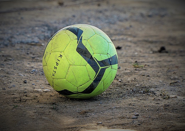 在英超比赛